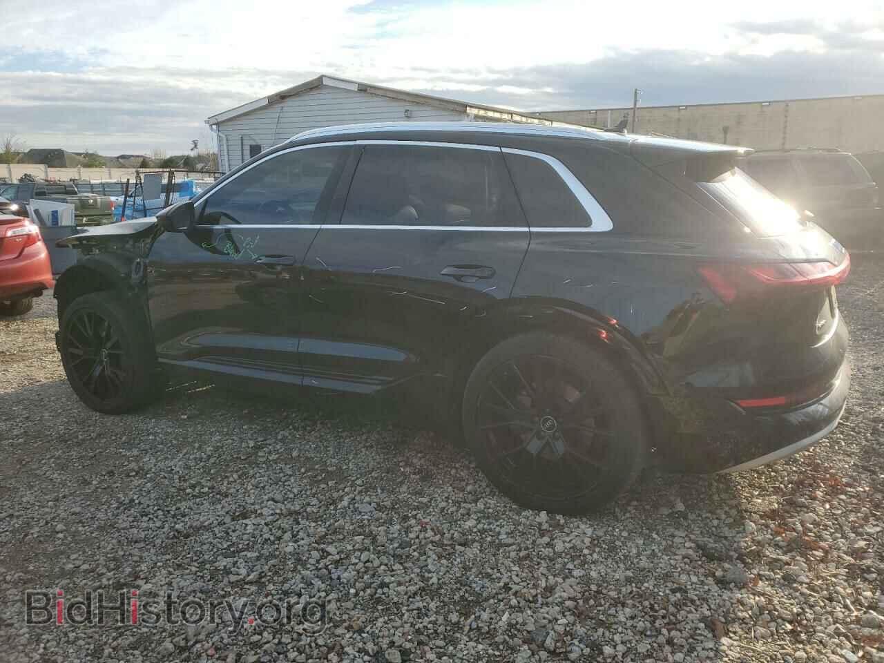 2019 AUDI E-TRON - VIN: WA1VABGEXKB011864 - Photo 2