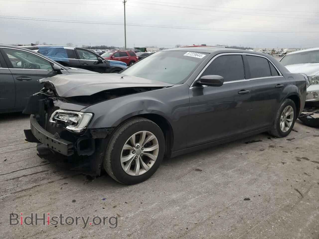 Фотография 2C3CCAAG3FH930215 - CHRYSLER 300 2015