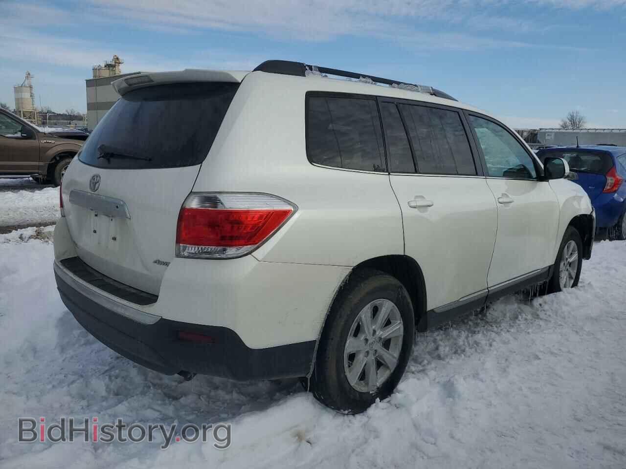 2013 TOYOTA HIGHLANDER - VIN: 5TDBK3EH8DS245554 - Фото 3