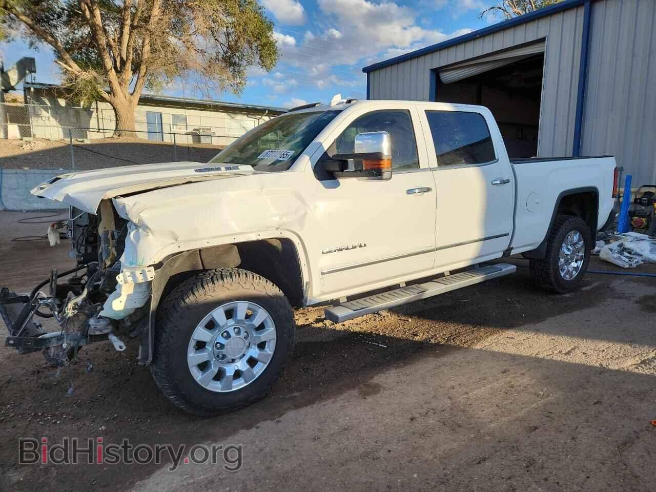 Фотография 1GT12UEY0HF100807 - GMC SIERRA 2017