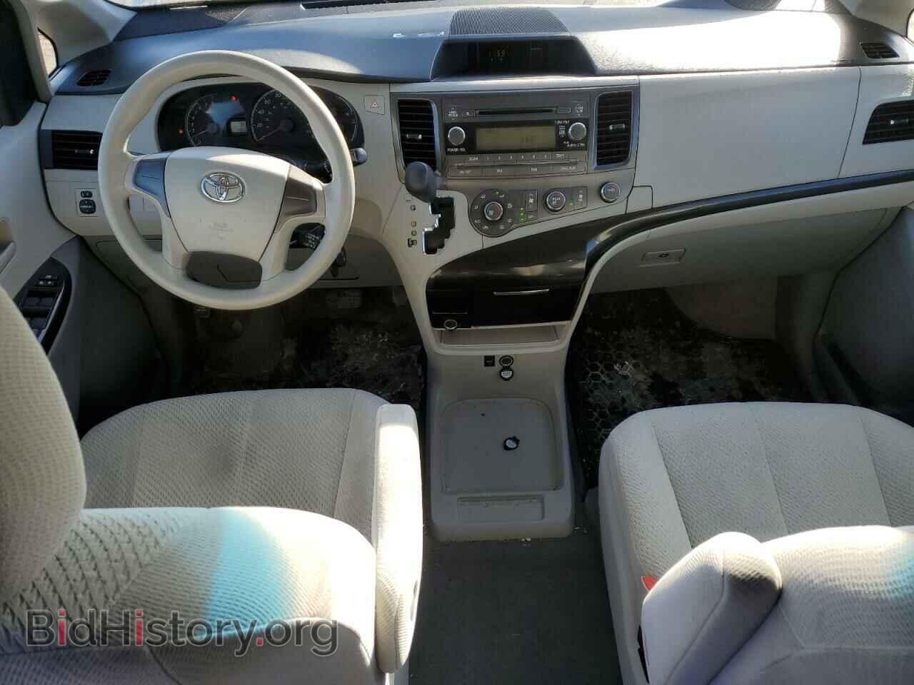 2012 TOYOTA SIENNA - VIN: 5TDKA3DC4CS016084 - Фото 8