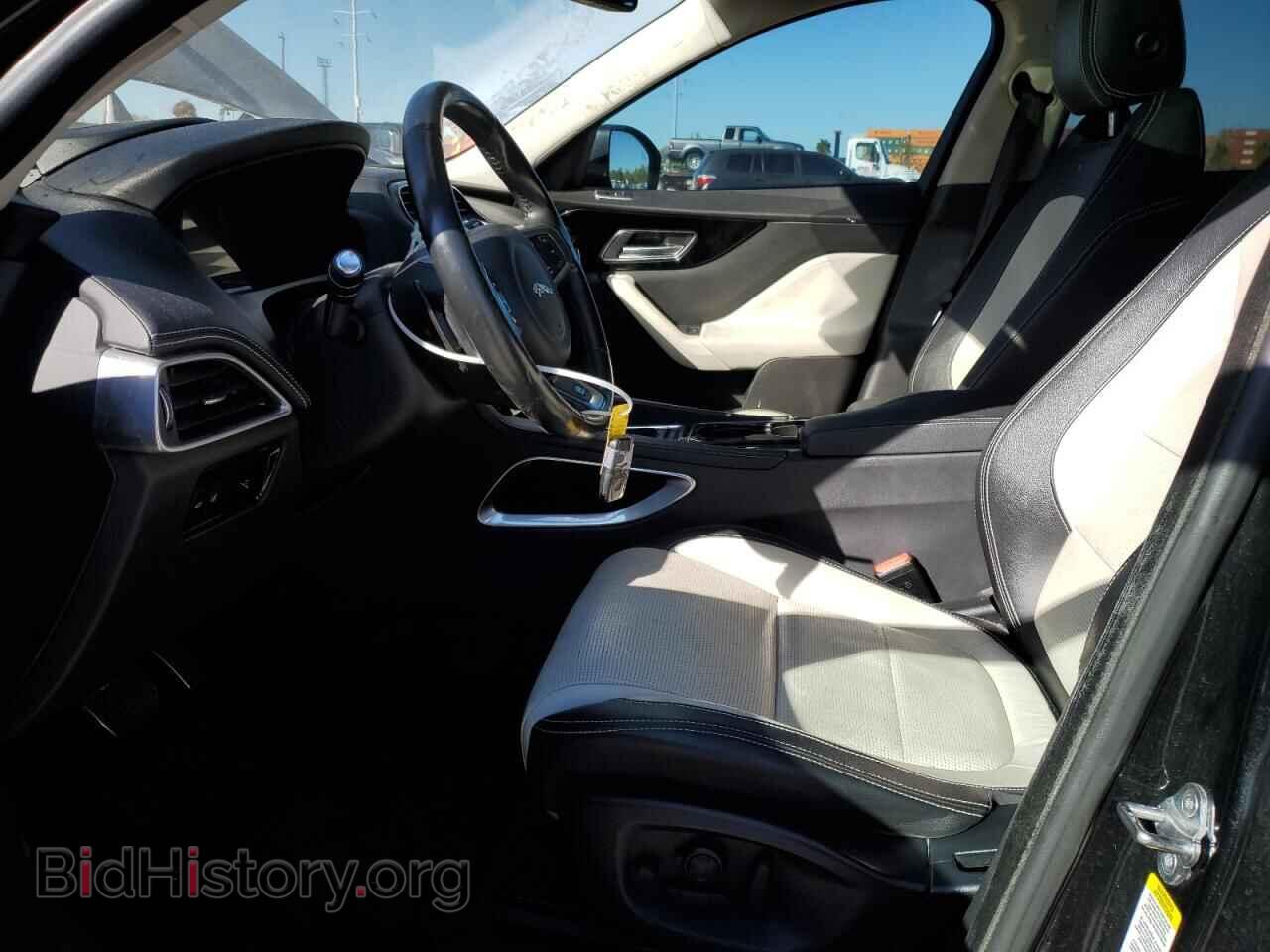 2017 JAGUAR F-PACE - VIN: SADCL2BV3HA047154 - Фото 7