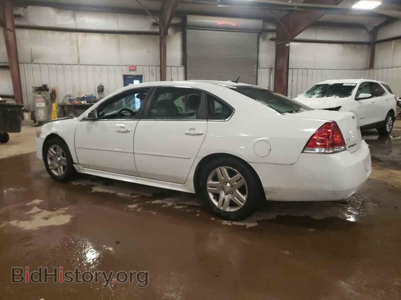 2013 CHEVROLET IMPALA - VIN: 2G1WB5E33D1173938 - Фото 2