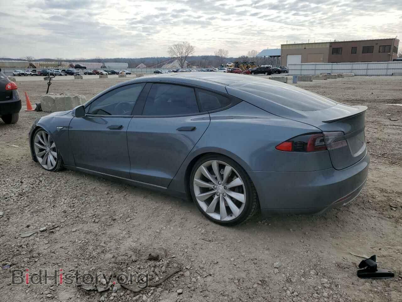 2013 TESLA MODEL S - VIN: 5YJSA1CP1DFP04154 - Фото 2