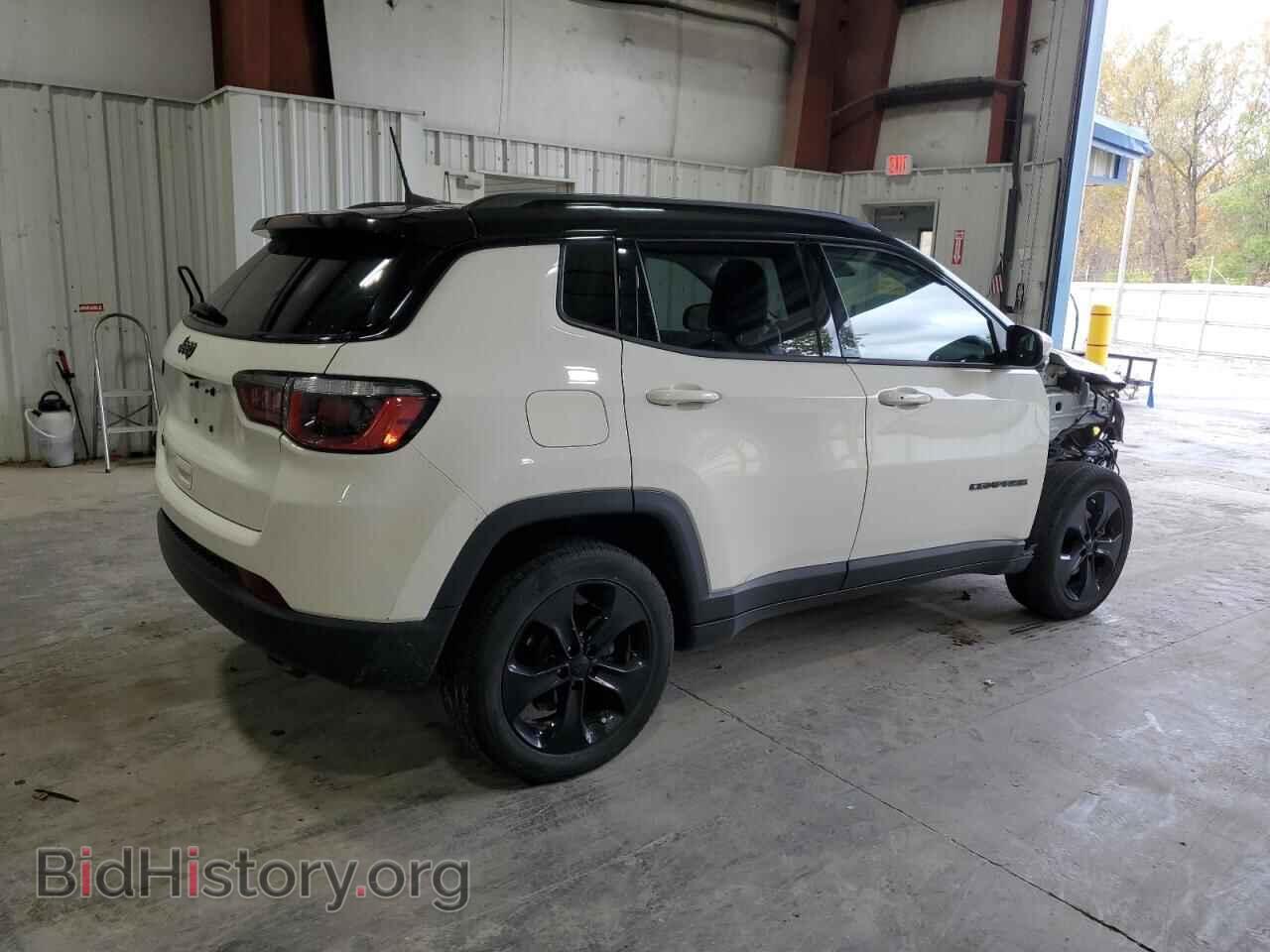 2019 JEEP COMPASS - VIN: 3C4NJDBB7KT733970 - Фото 3