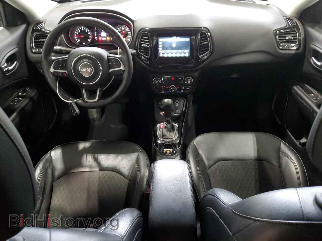 2019 JEEP COMPASS - VIN: 3C4NJDBB7KT733970 - Фото 8