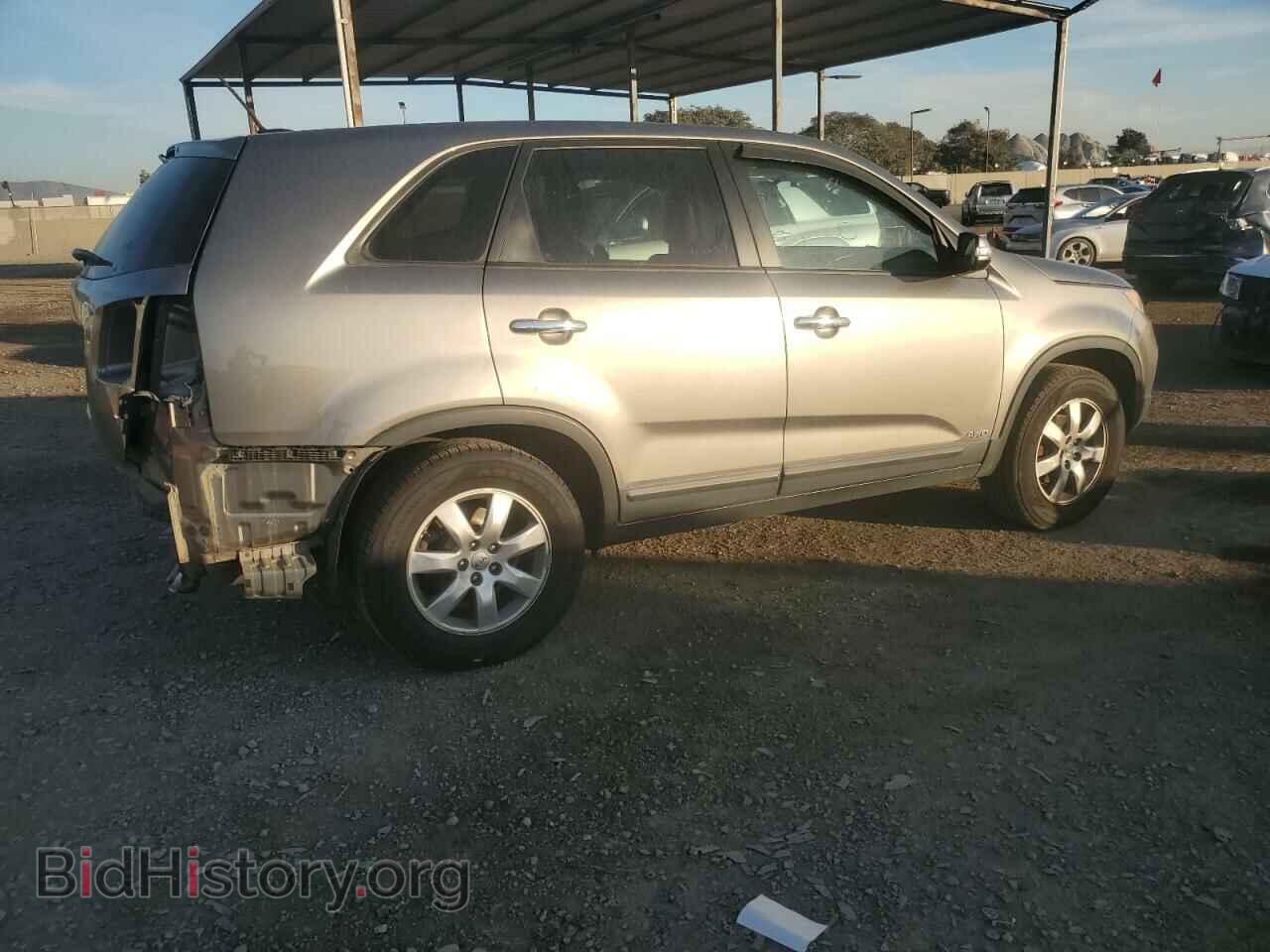 2012 KIA SORENTO - VIN: 5XYKTCA62CG255185 - Фото 3
