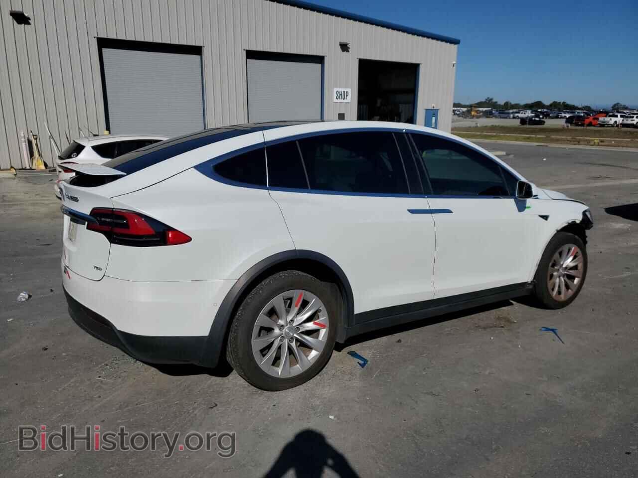 2018 TESLA MODEL X - VIN: 5YJXCDE27JF101482 - Photo 3