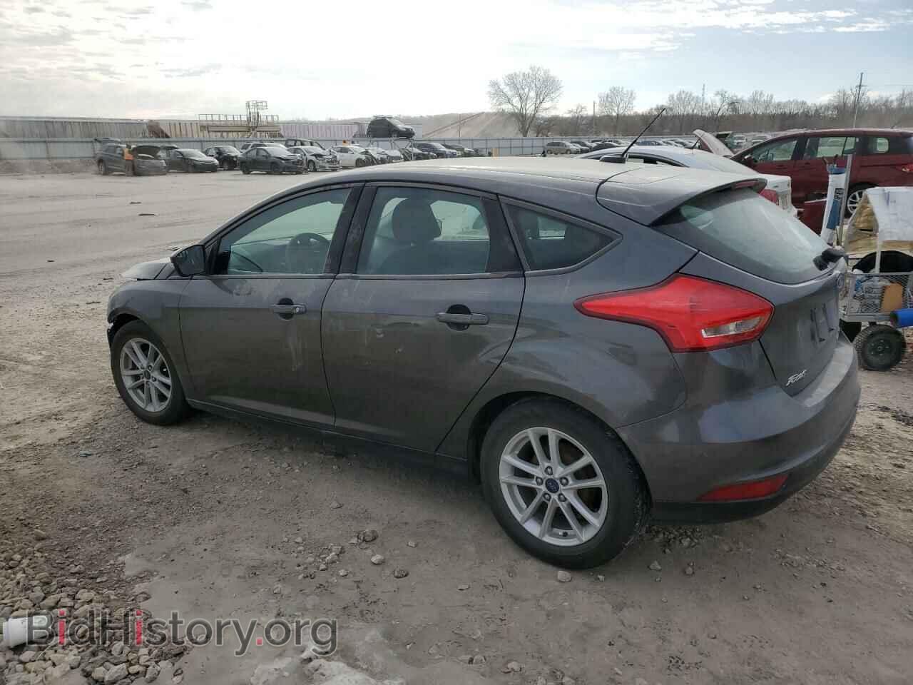 2017 FORD FOCUS - VIN: 1FADP3K27HL244810 - Фото 2