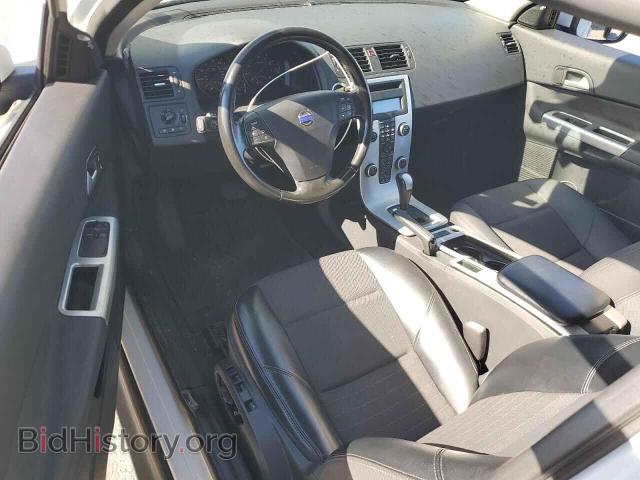 2011 VOLVO C30 - VIN: YV1672MK1B2210167 - Фото 8