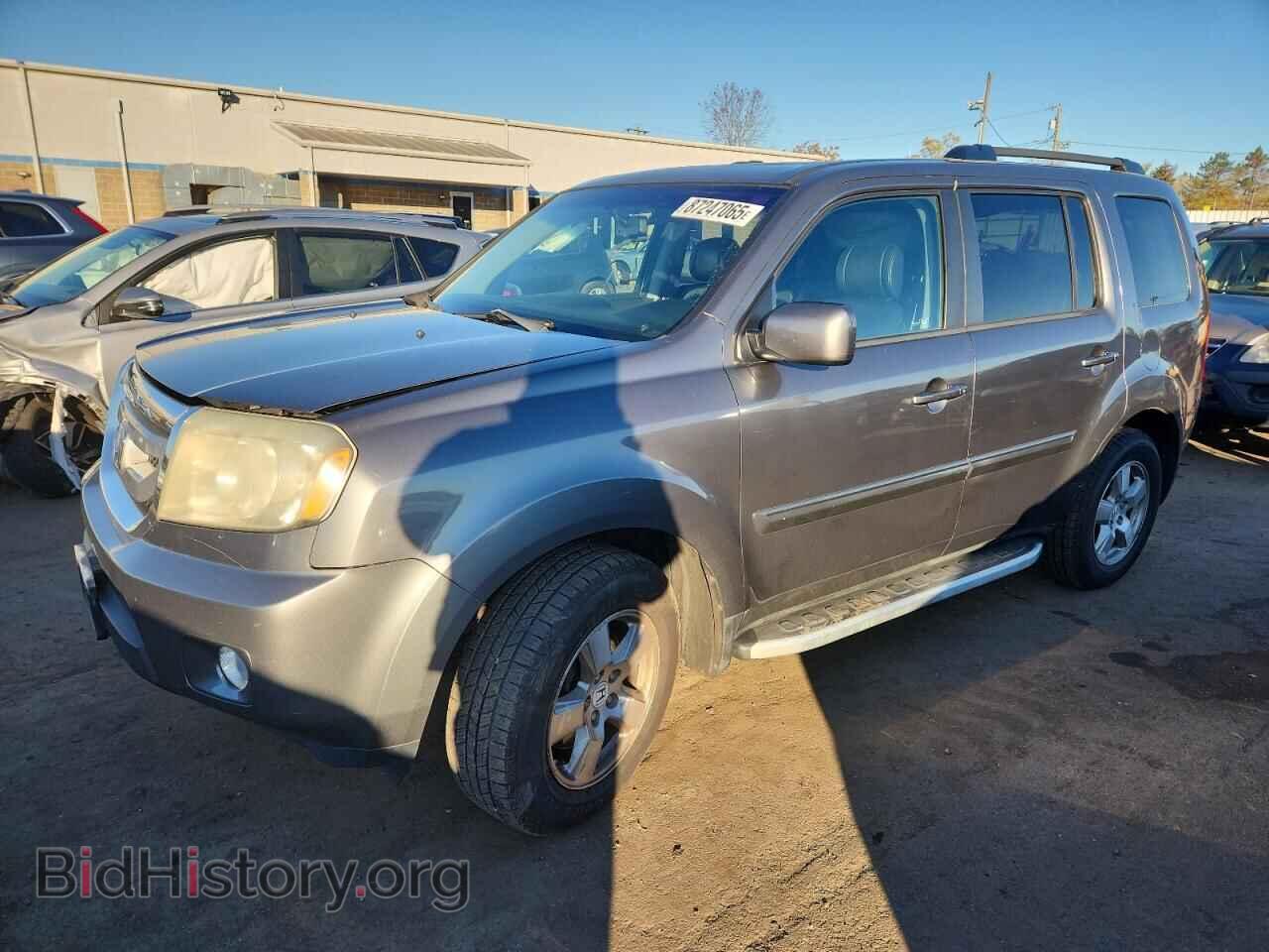 Photo 5FNYF4H56BB069093 - HONDA PILOT 2011