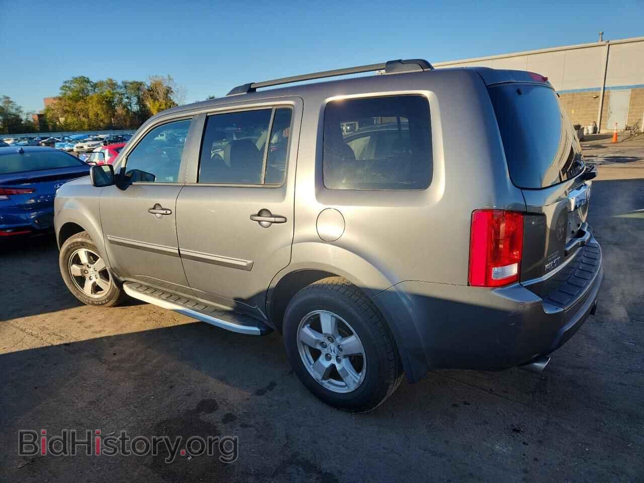 2011 HONDA PILOT - VIN: 5FNYF4H56BB069093 - Фото 2