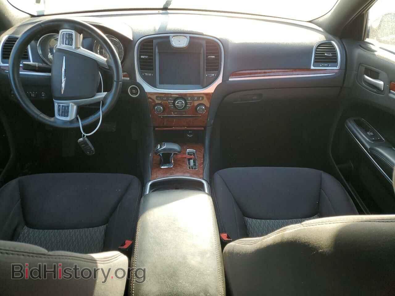 2014 CHRYSLER 300 - VIN: 2C3CCAAG2EH375983 - Фото 8