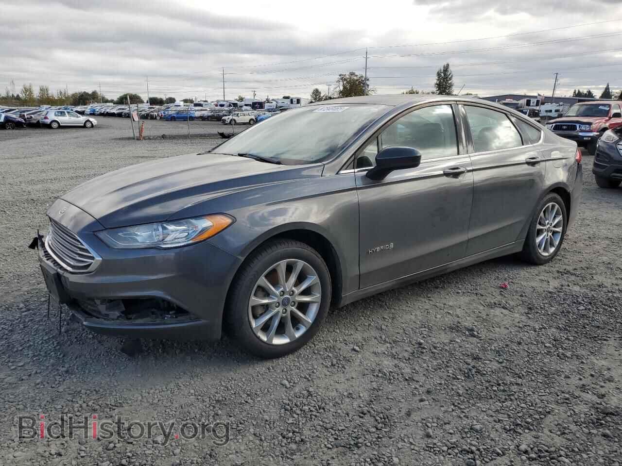 Photo 3FA6P0LU0HR248349 - FORD FUSION 2017