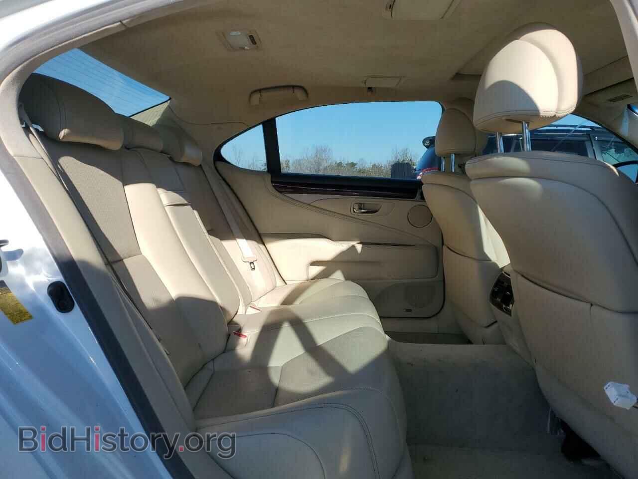 2015 LEXUS LS460 - VIN: JTHGL5EF8F5054334 - Photo 10