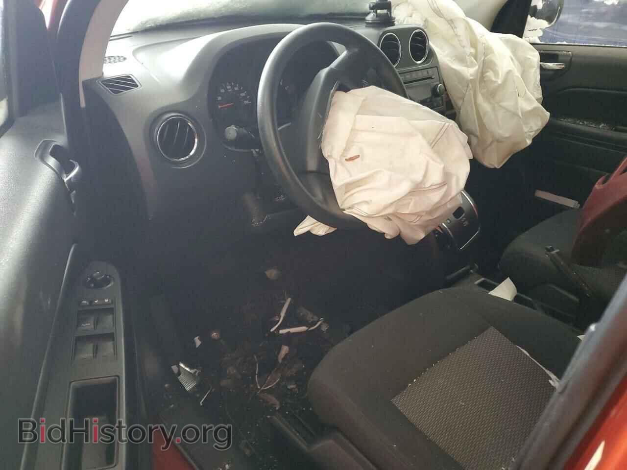 2010 JEEP COMPASS - VIN: 1J4NT4FBXAD578494 - Фото 8