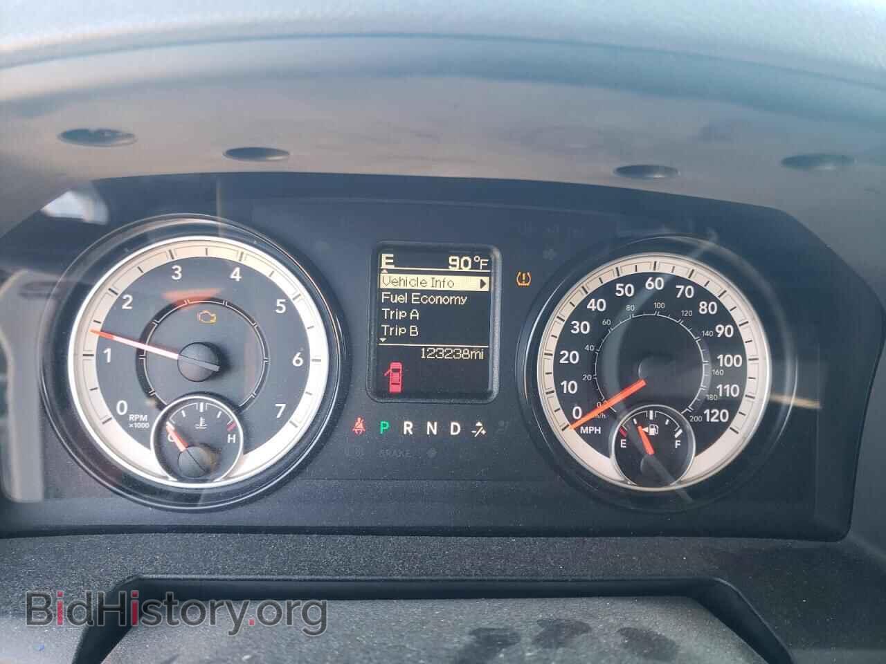 2016 RAM 1500 - VIN: 1C6RR6FG5GS275325 - Фото 9
