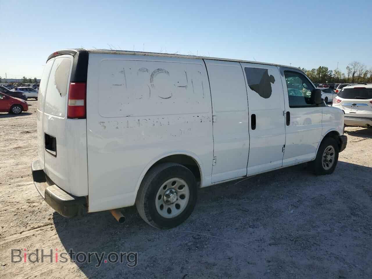 2010 CHEVROLET EXPRESS - VIN: 1GCUGADX4A1120633 - Фото 3