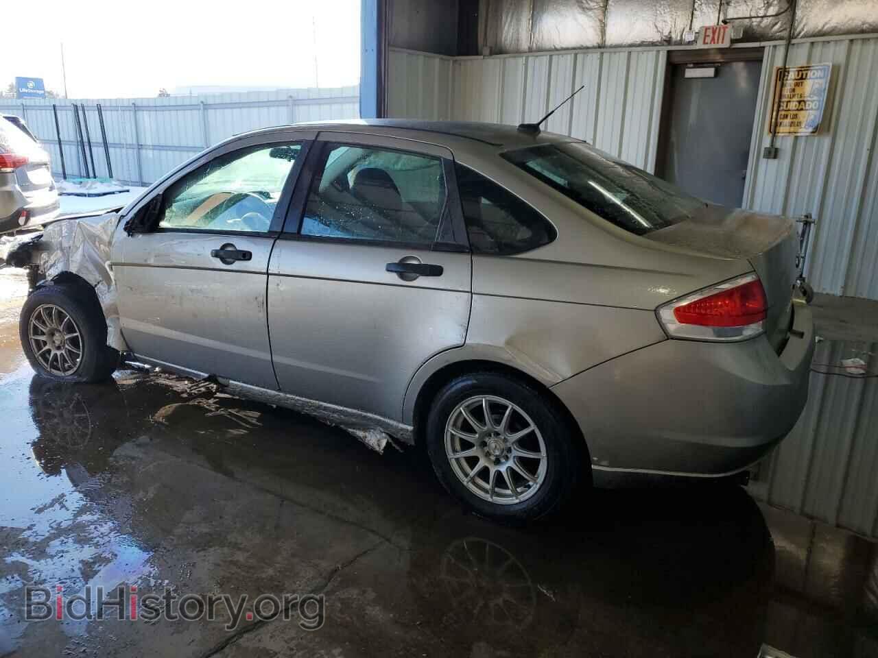 2008 FORD FOCUS - VIN: 1FAHP35N48W128180 - Фото 2