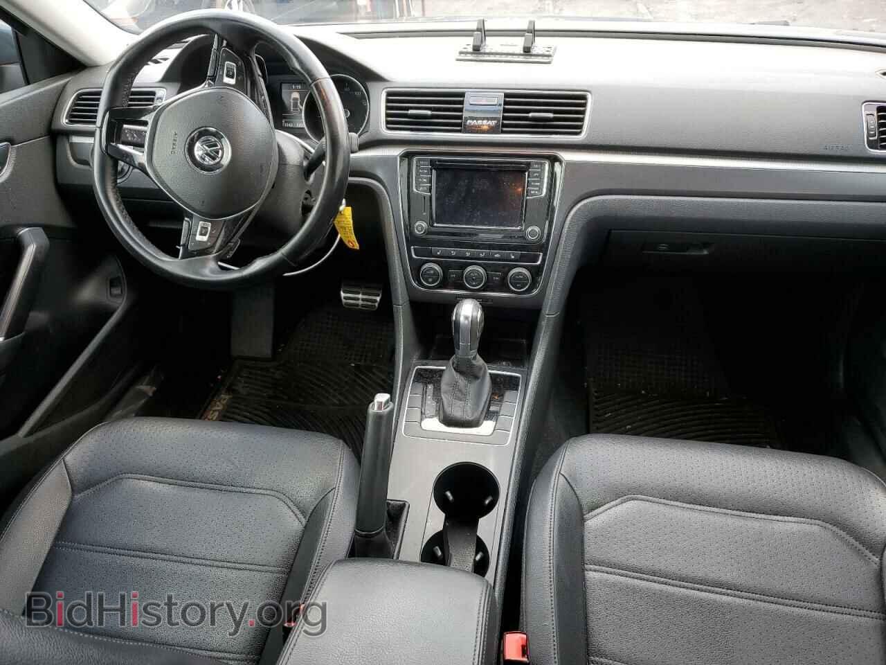 2018 VOLKSWAGEN PASSAT - VIN: 1VWAA7A36JC046111 - Фото 8