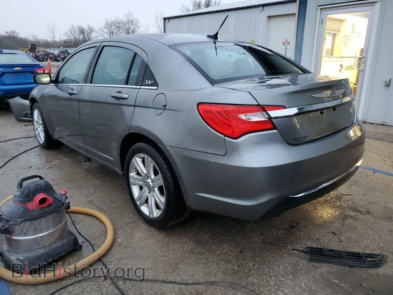 2013 CHRYSLER 200 - VIN: 1C3CCBBBXDN546428 - Фото 2