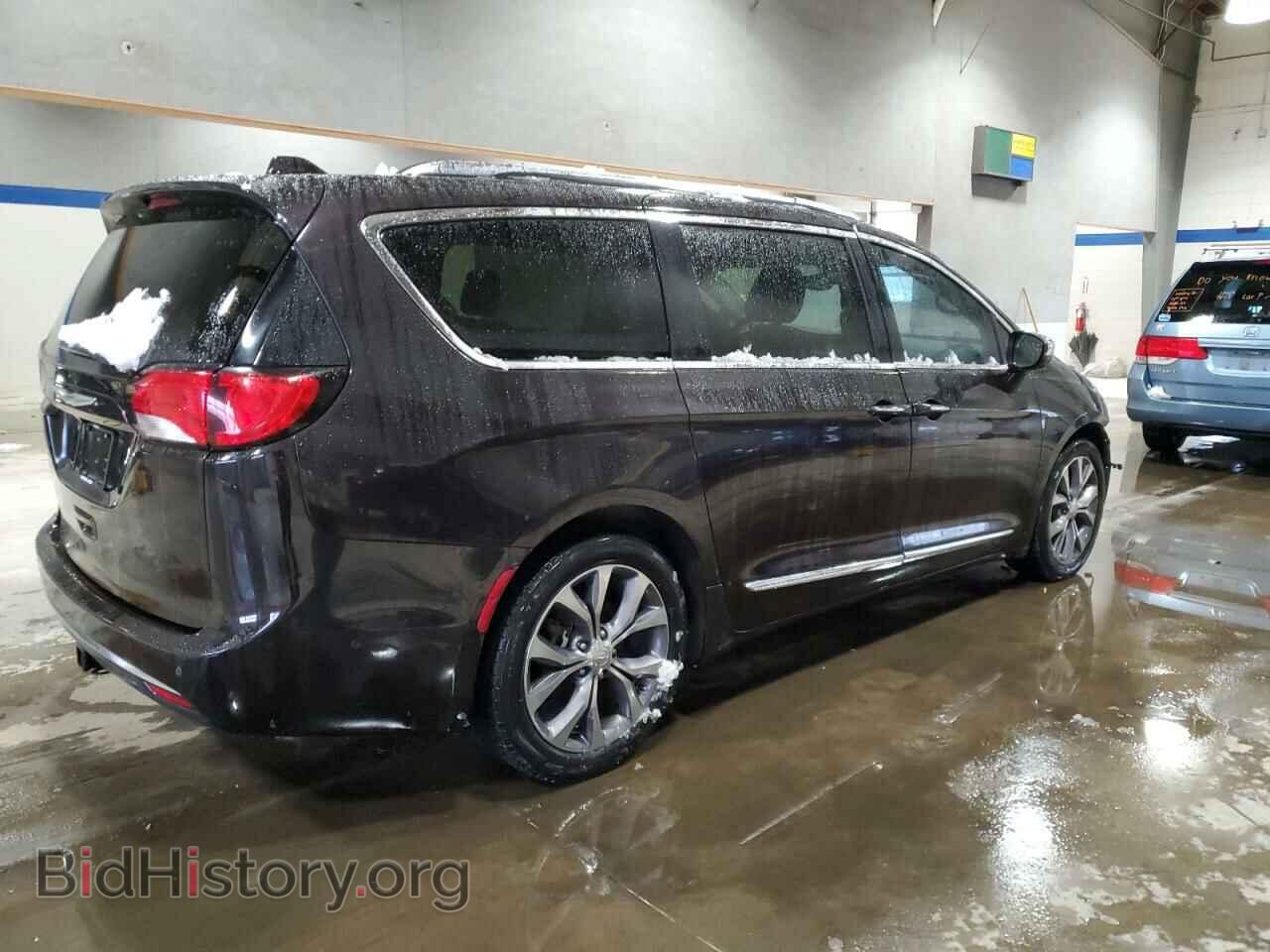 2017 CHRYSLER PACIFICA - VIN: 2C4RC1GG4HR821868 - Фото 3