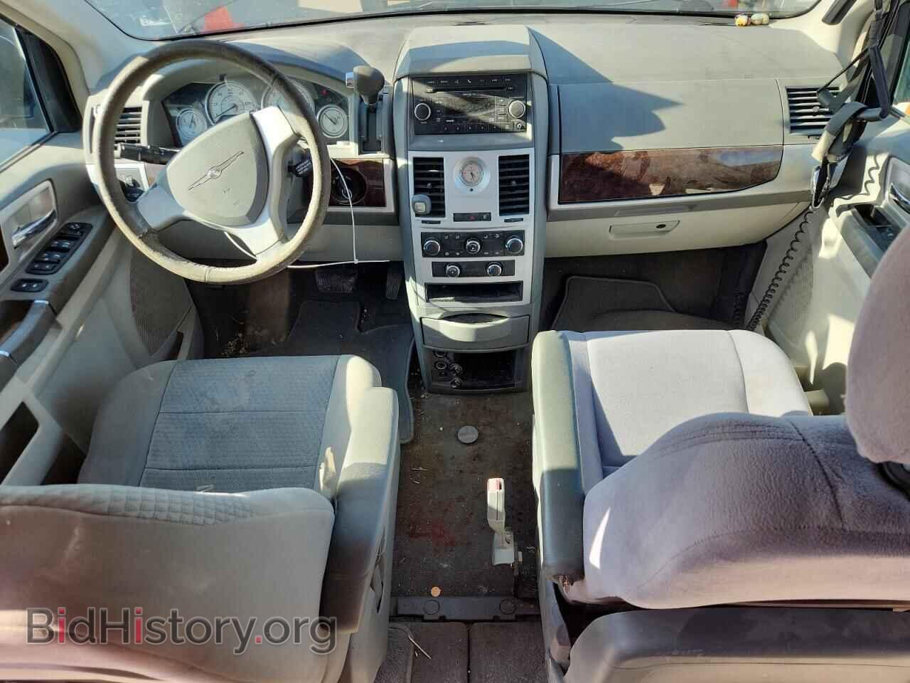 2010 CHRYSLER MINIVAN - VIN: 2A4RR5D10AR271395 - Фото 8
