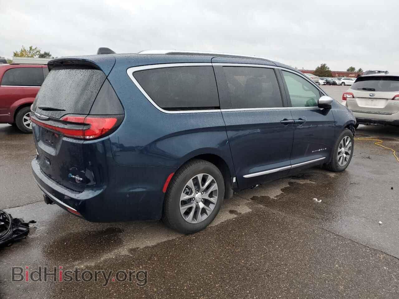 2025 CHRYSLER PACIFICA - VIN: 2C4RC1N78SR577975 - Фото 3