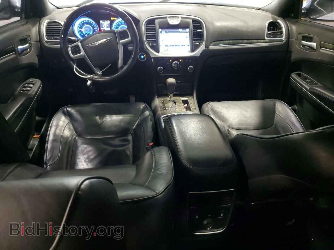 2011 CHRYSLER 300 - VIN: 2C3CA6CT9BH564526 - Фото 8