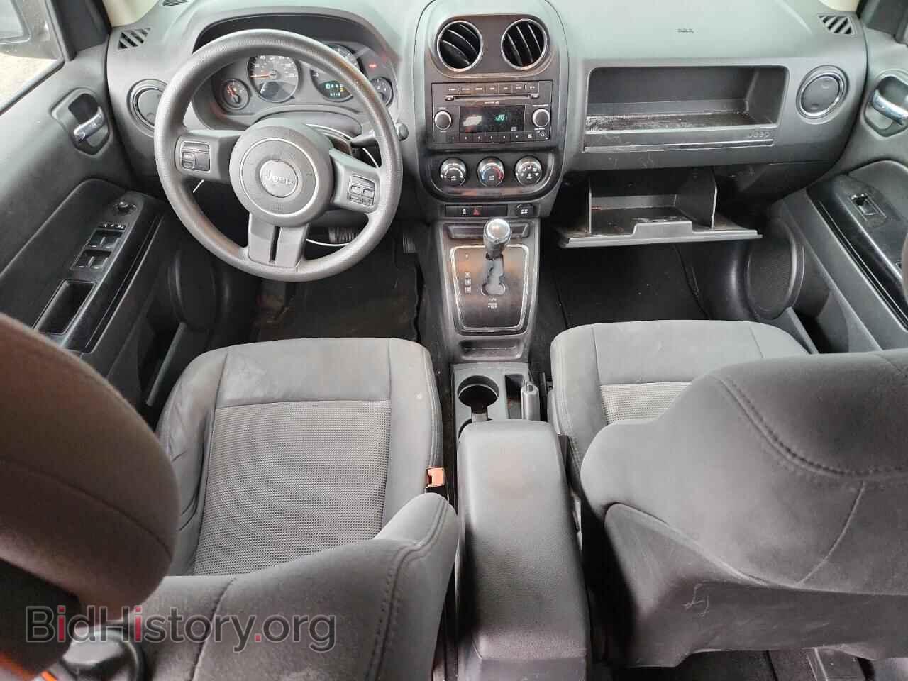 2011 JEEP COMPASS - VIN: 1J4NF1FB0BD135228 - Фото 8