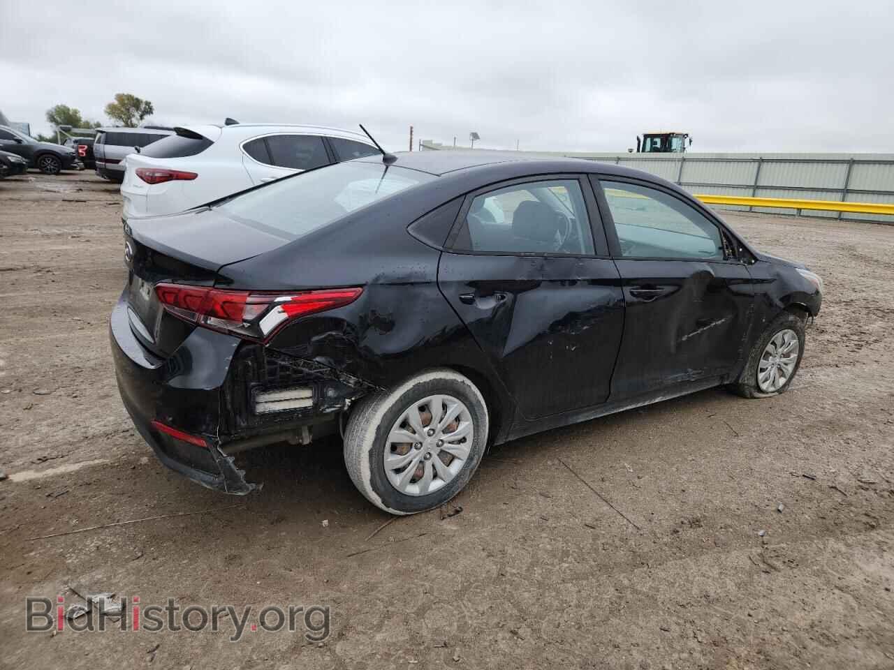 2018 HYUNDAI ACCENT - VIN: 3KPC24A38JE026068 - Фото 3