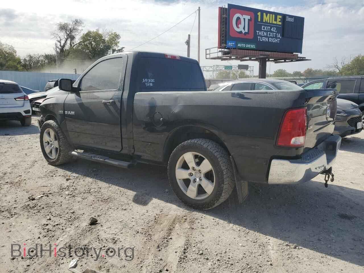 2009 DODGE All Models - VIN: 1D3HB16TX9J509399 - Фото 2
