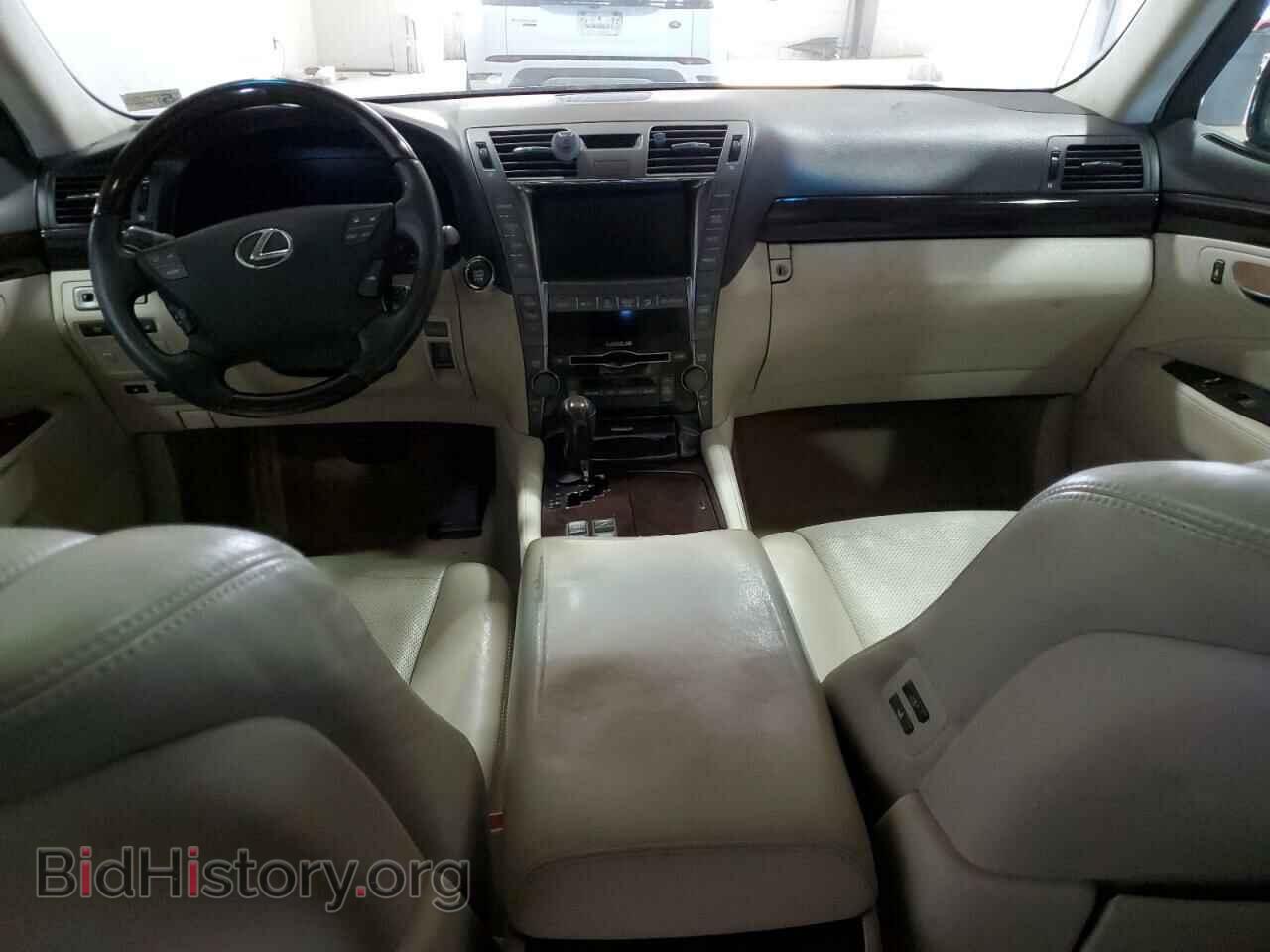 2008 LEXUS LS460 - VIN: JTHGL46F485032178 - Photo 8