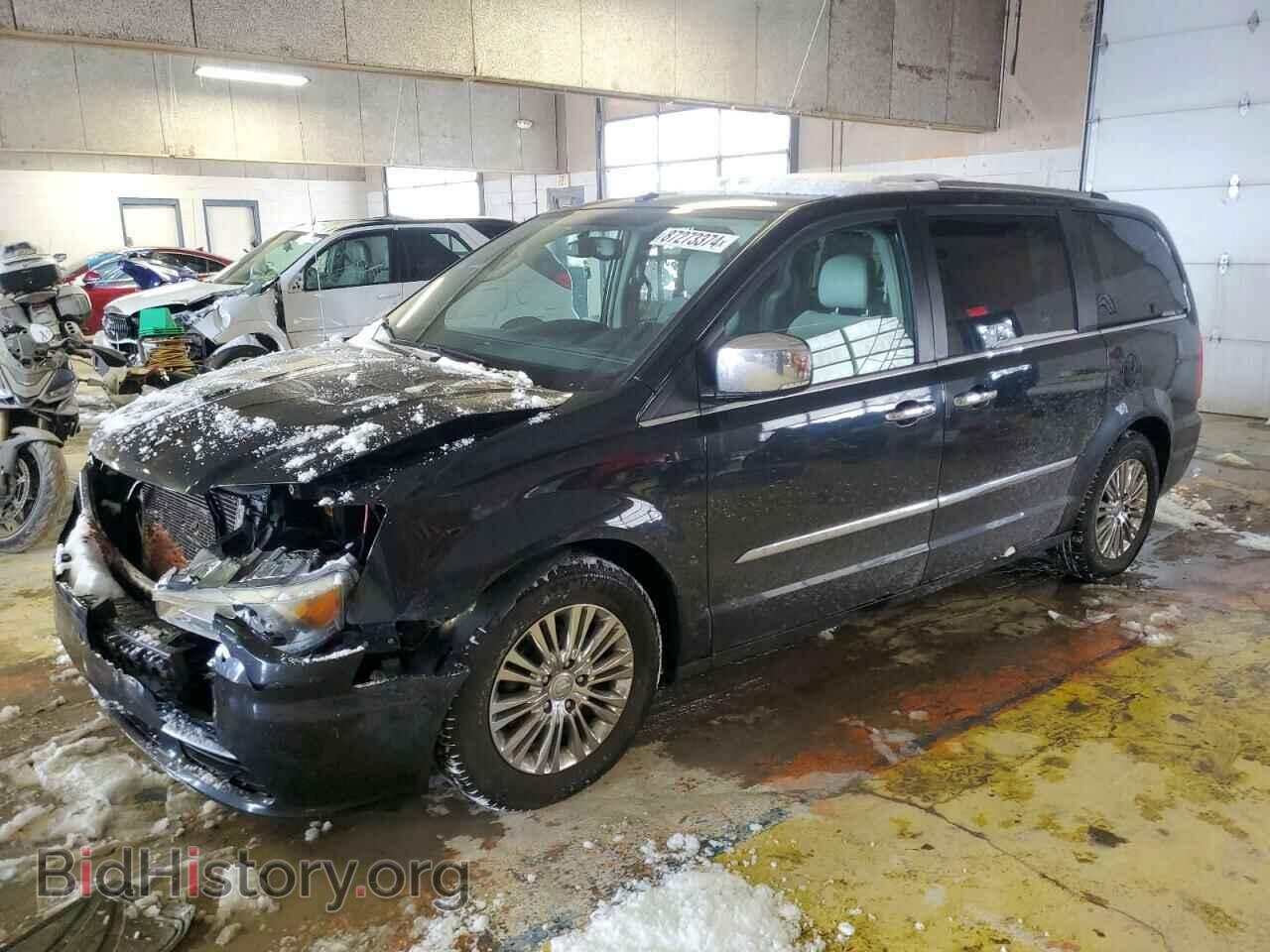 Photo 2A4RR6DG3BR698386 - CHRYSLER MINIVAN 2011