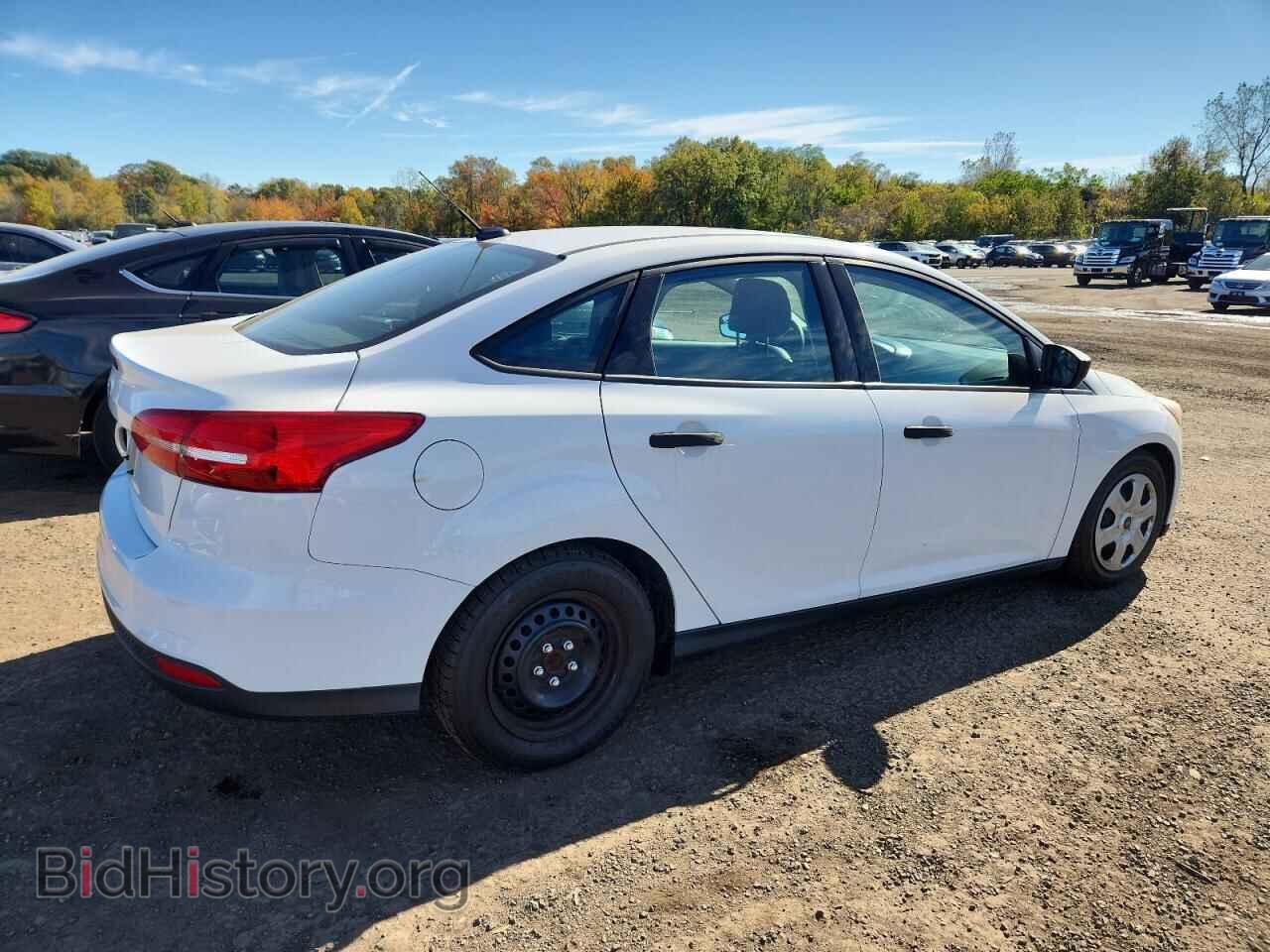 2016 FORD FOCUS - VIN: 1FADP3E22GL218772 - Фото 3