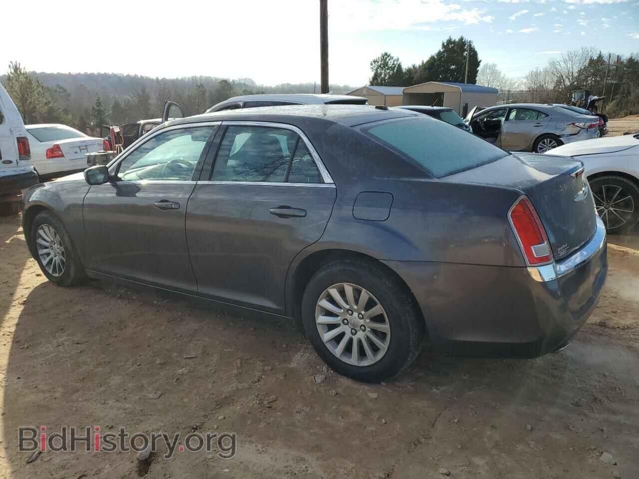 2013 CHRYSLER 300 - VIN: 2C3CCAAG5DH723208 - Фото 2