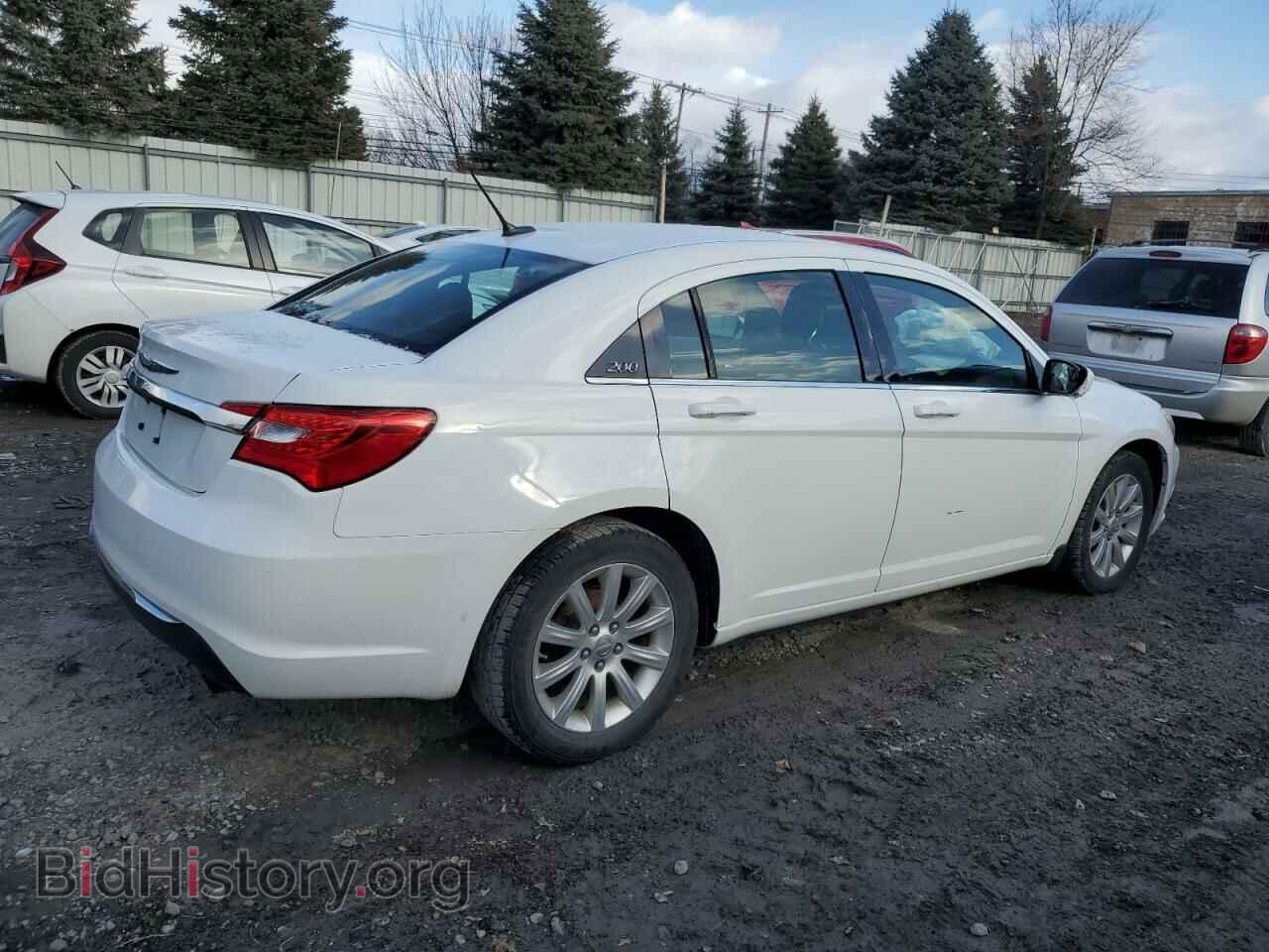 2011 CHRYSLER 200 - VIN: 1C3BC1FB2BN555685 - Фото 3