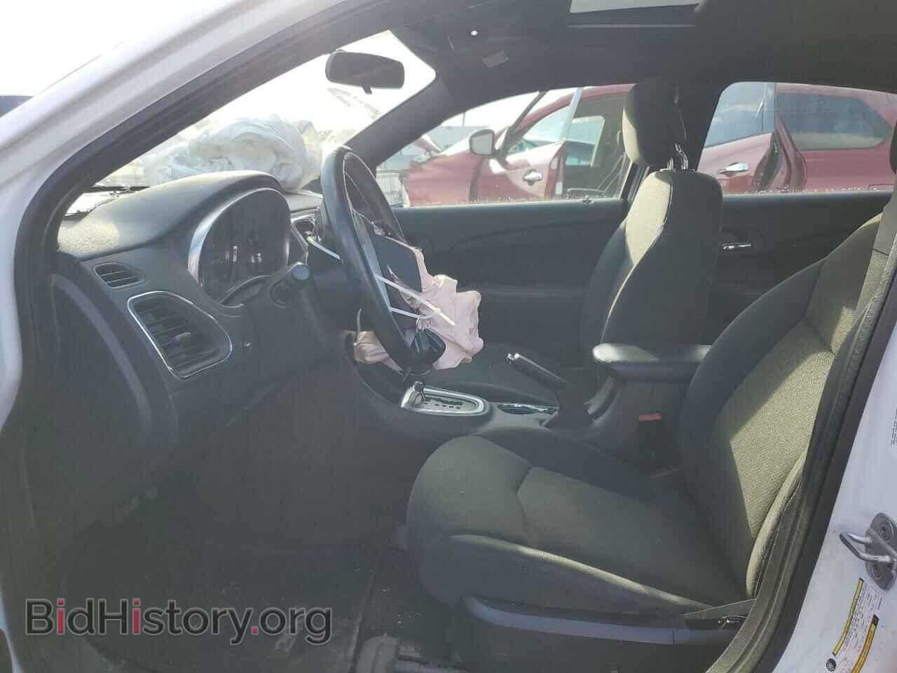 2011 CHRYSLER 200 - VIN: 1C3BC1FB2BN555685 - Фото 7