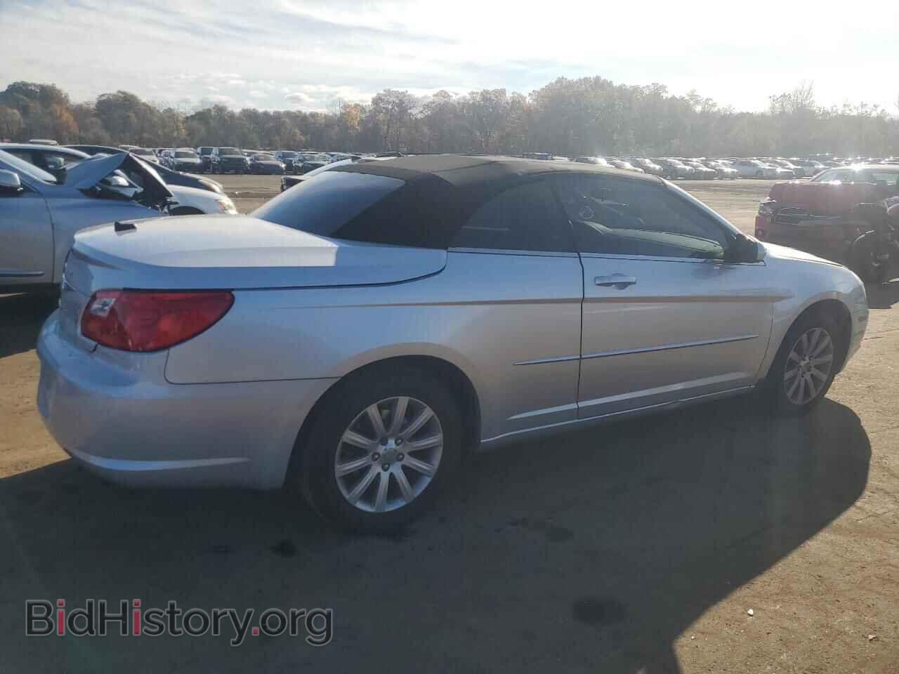 2010 CHRYSLER SEBRING - VIN: 1C3BC5ED3AN129951 - Фото 3