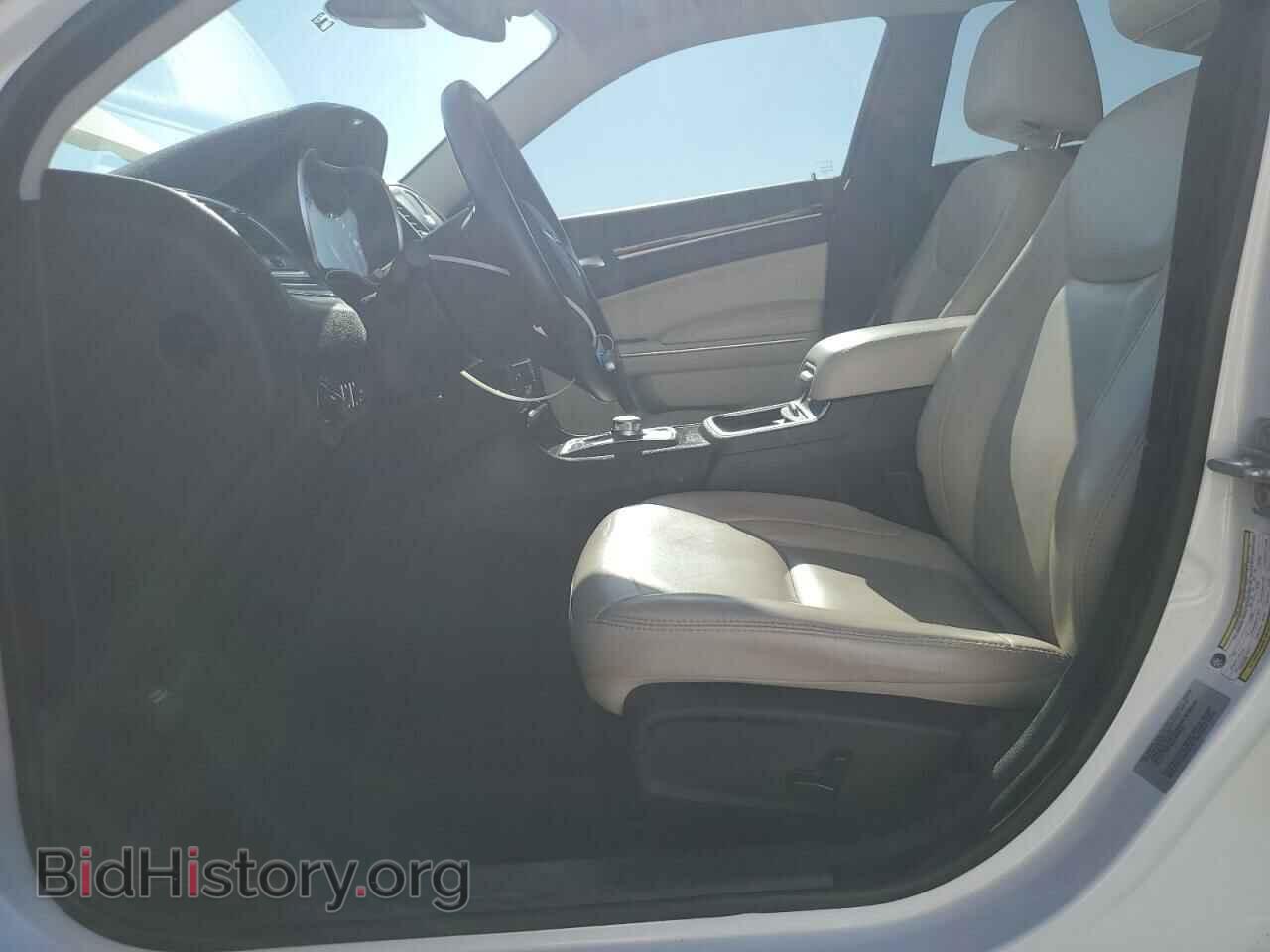 2015 CHRYSLER 300 - VIN: 2C3CCAAG7FH893685 - Фото 7