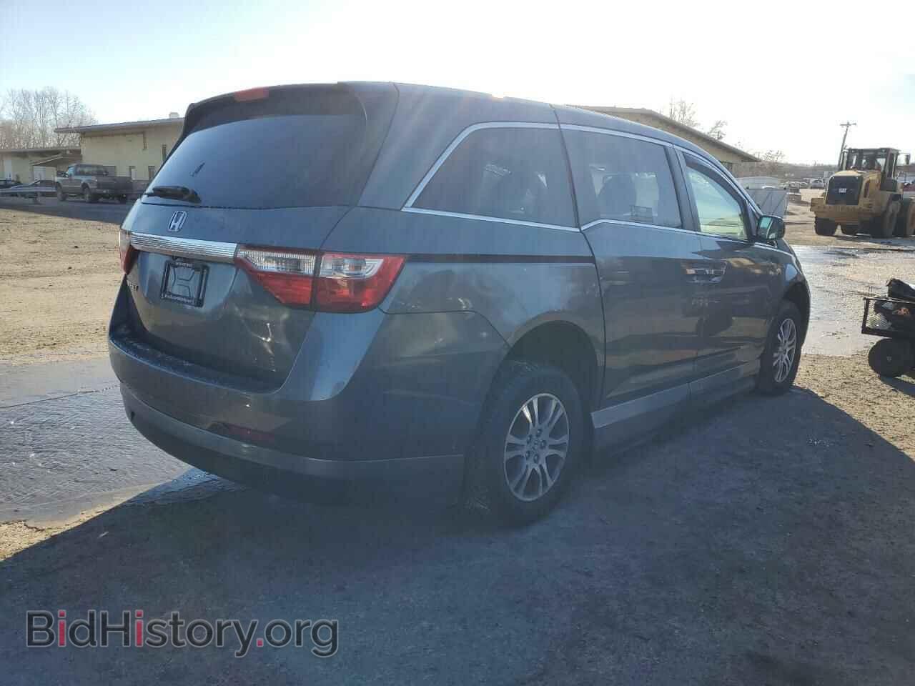 2011 HONDA All Models - VIN: 5FNRL5H67BB008041 - Photo 3
