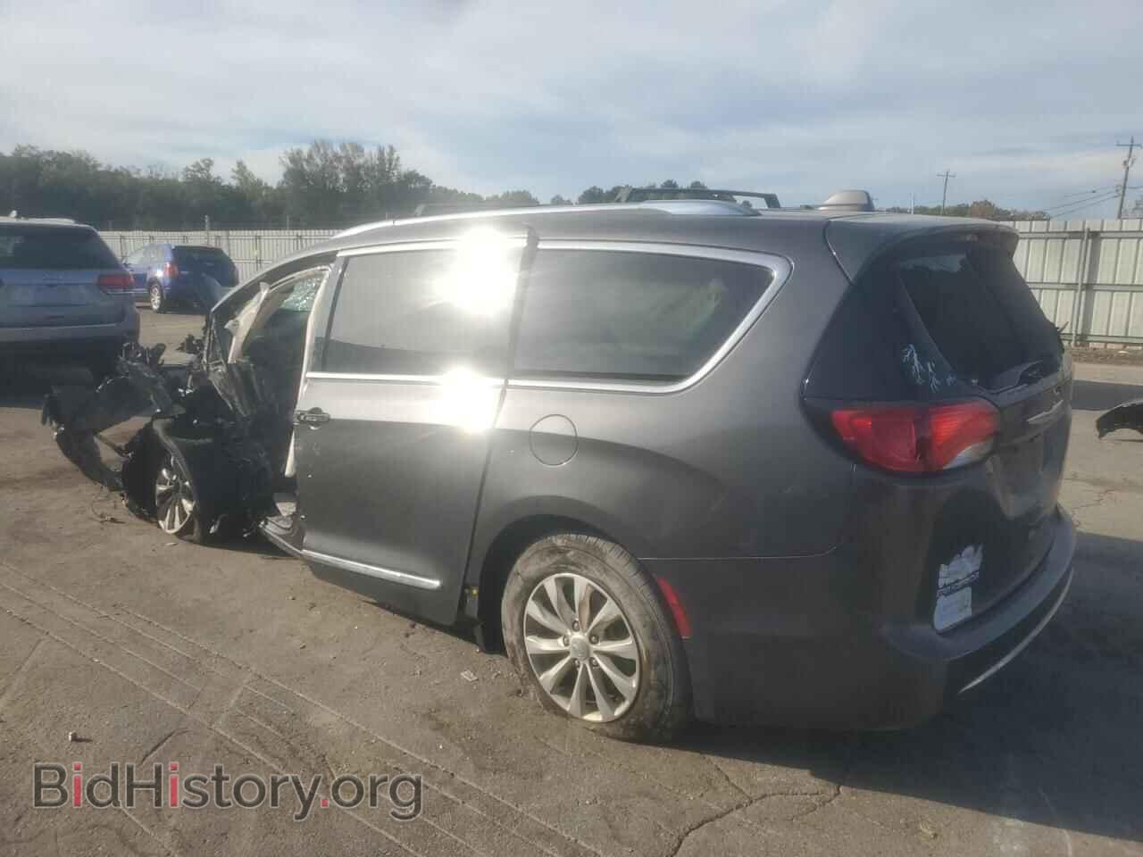 2018 CHRYSLER PACIFICA - VIN: 2C4RC1BG8JR277114 - Фото 2