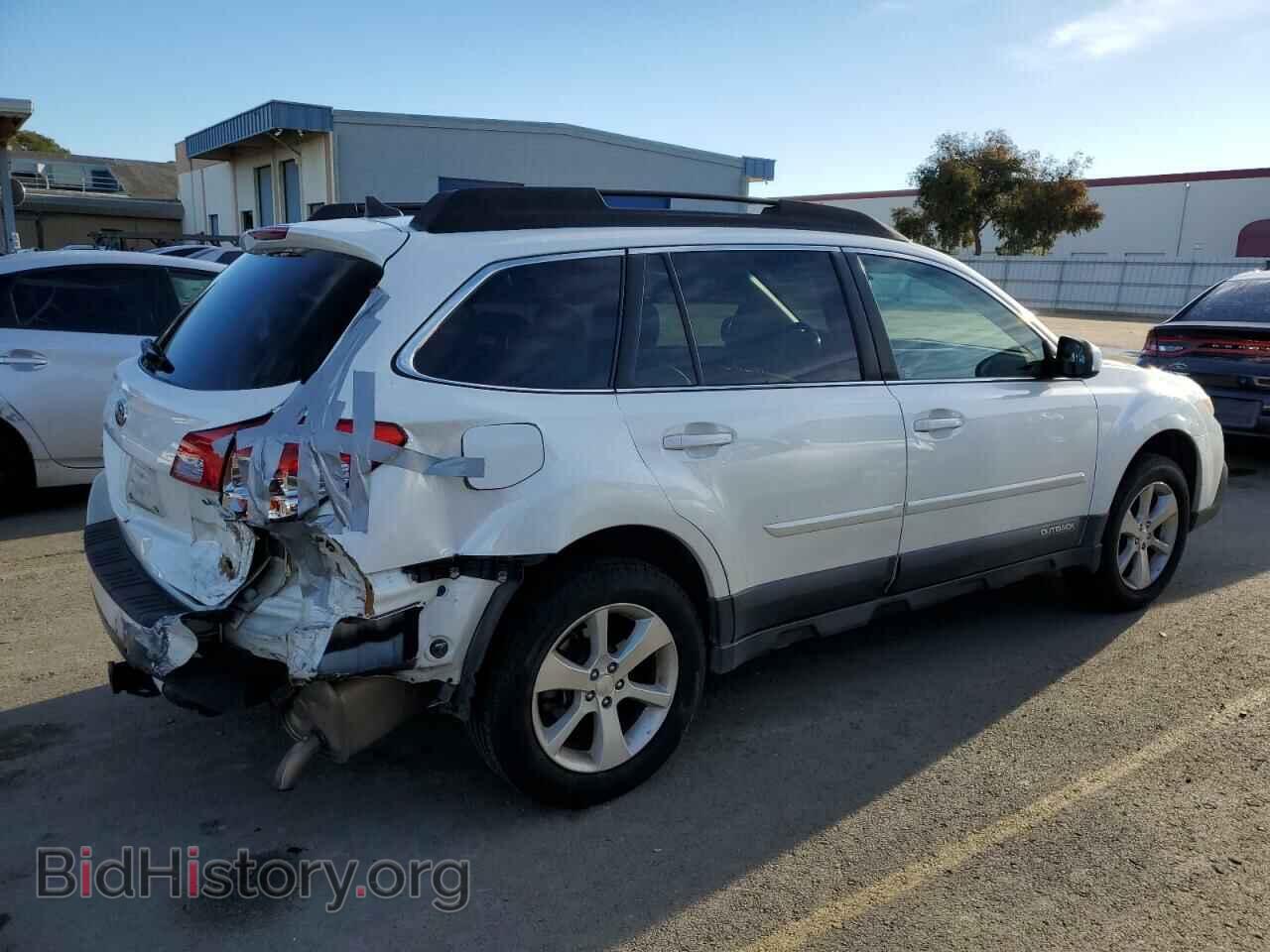 2014 SUBARU OUTBACK - VIN: 4S4BRDMCXE2216178 - Фото 3