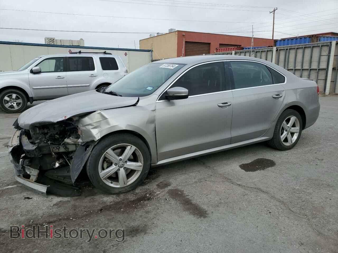 Фотография 1VWBH7A33DC108875 - VOLKSWAGEN PASSAT 2013