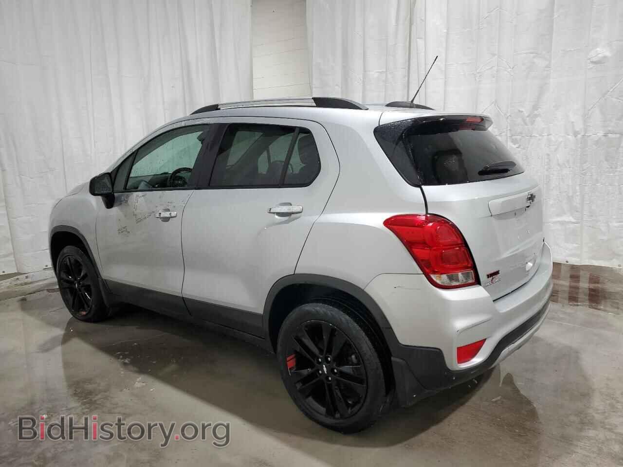 2018 CHEVROLET TRAX - VIN: 3GNCJPSB1JL212855 - Фото 2