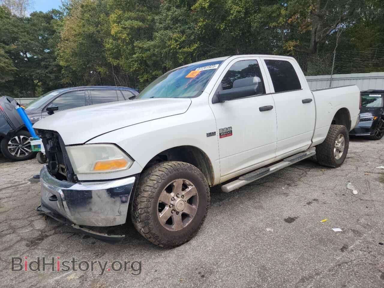 Photo 3C6TD5CT4CG198822 - DODGE All Models 2012