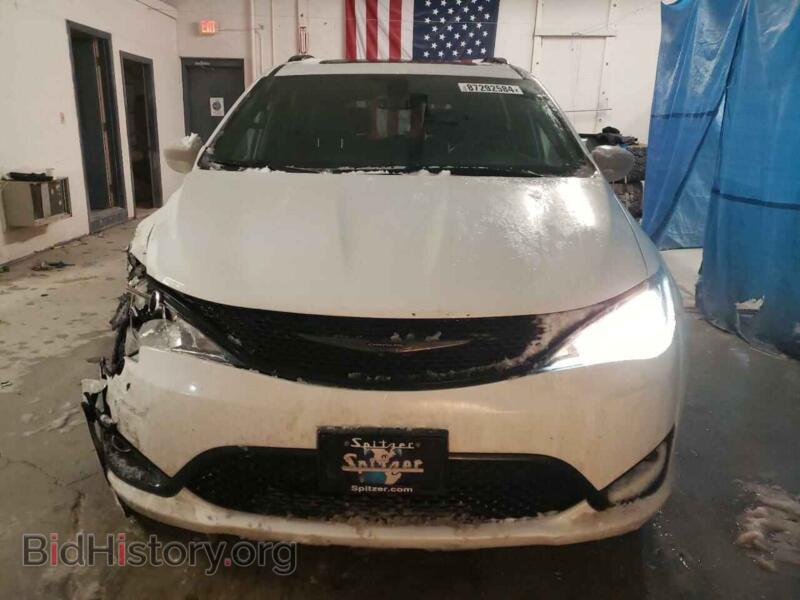 2019 Chrysler PACIFICA (VIN 2C4RC1EG7KR525835) — photo 5 of 13