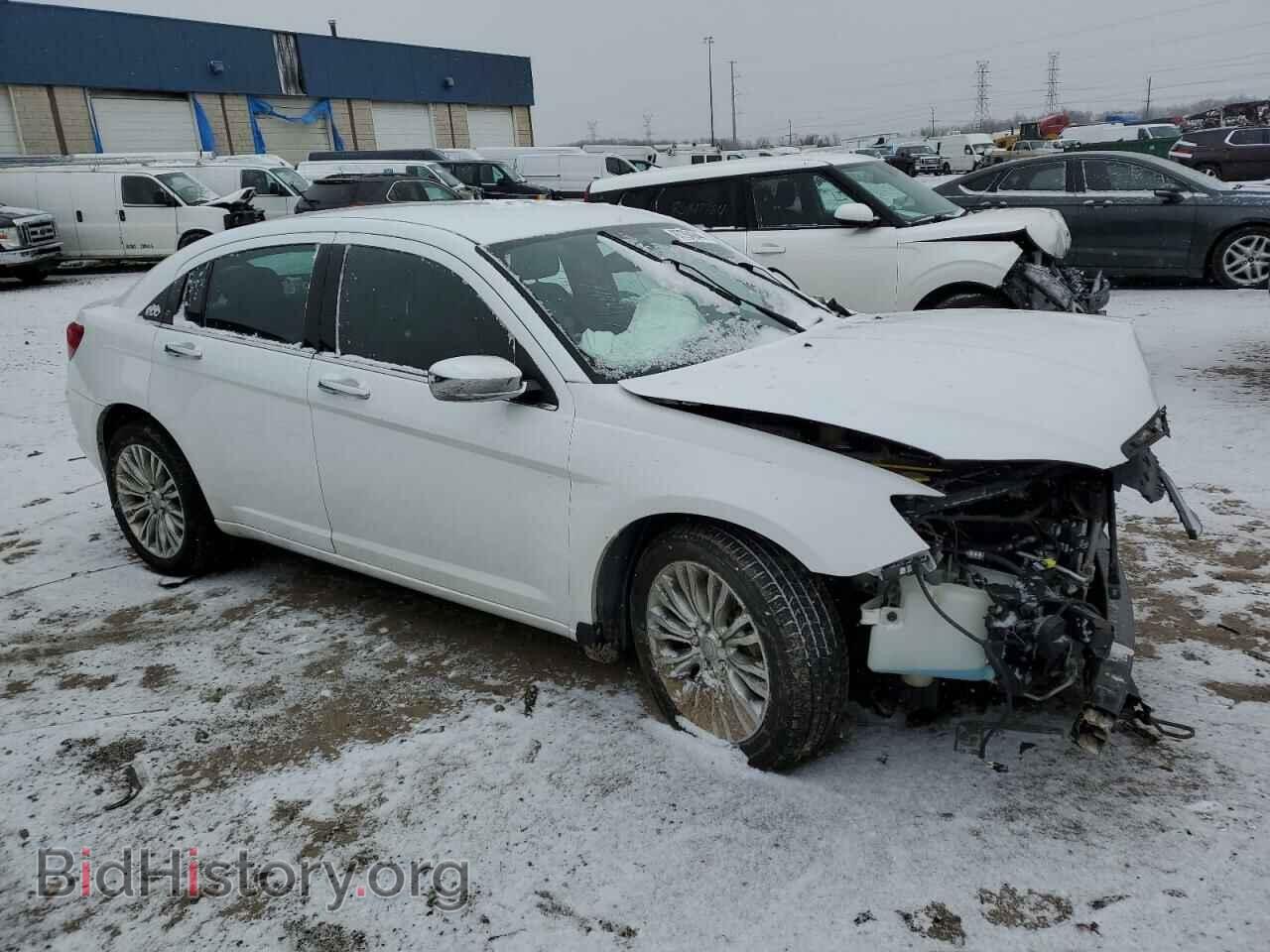 2012 CHRYSLER 200 - VIN: 1C3CCBCG7CN326429 - Фото 4
