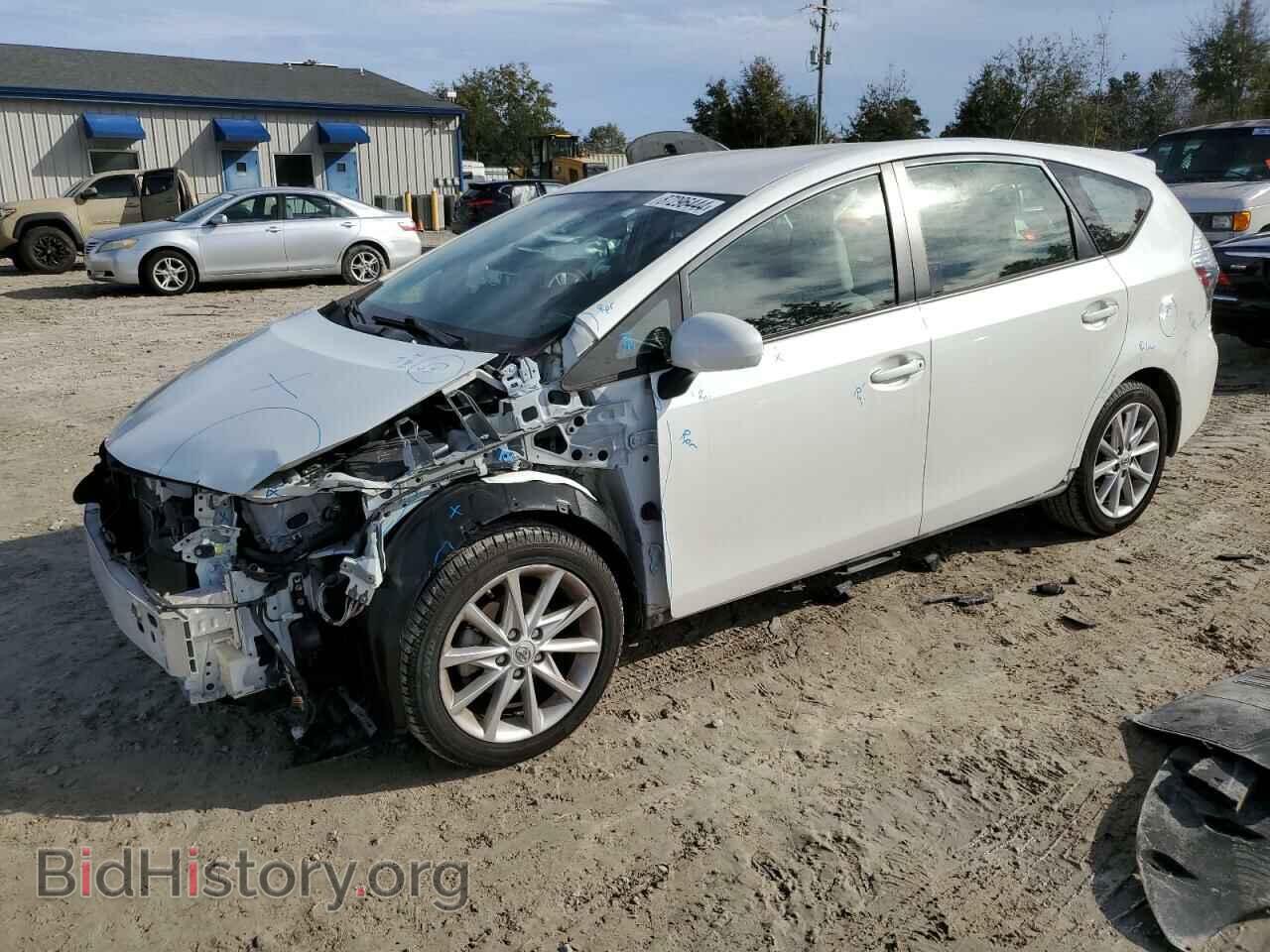 Фотография JTDZN3EU2C3040086 - TOYOTA PRIUS 2012