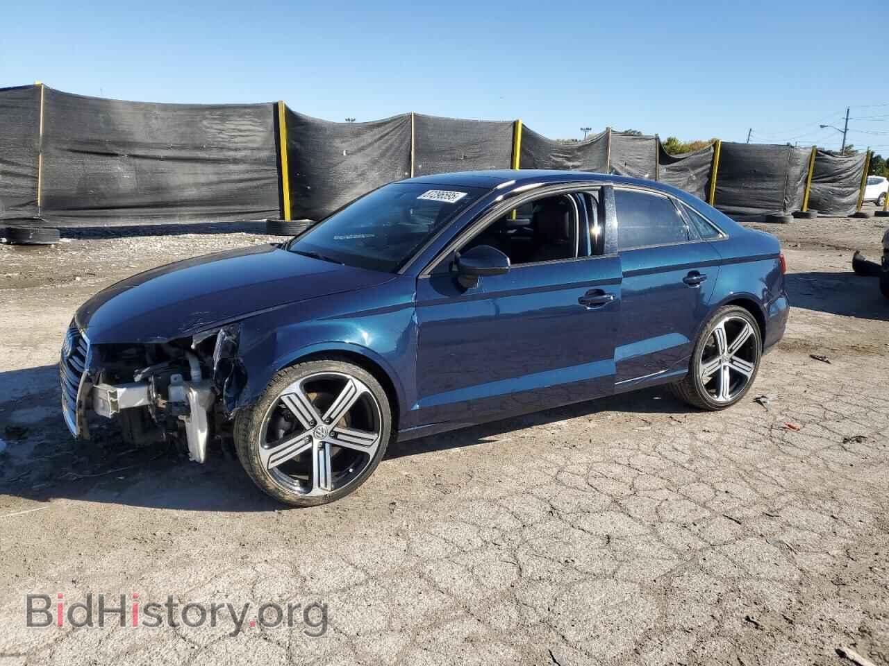 Photo WAUAUGFF4H1025726 - AUDI A3 2017